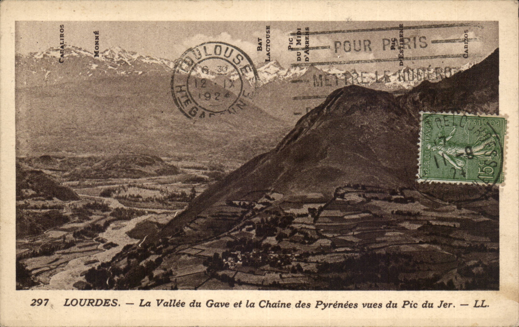 CPA Lourdes the valley of Gave and the chain of the Pyrenees seen of the Peak of Jer