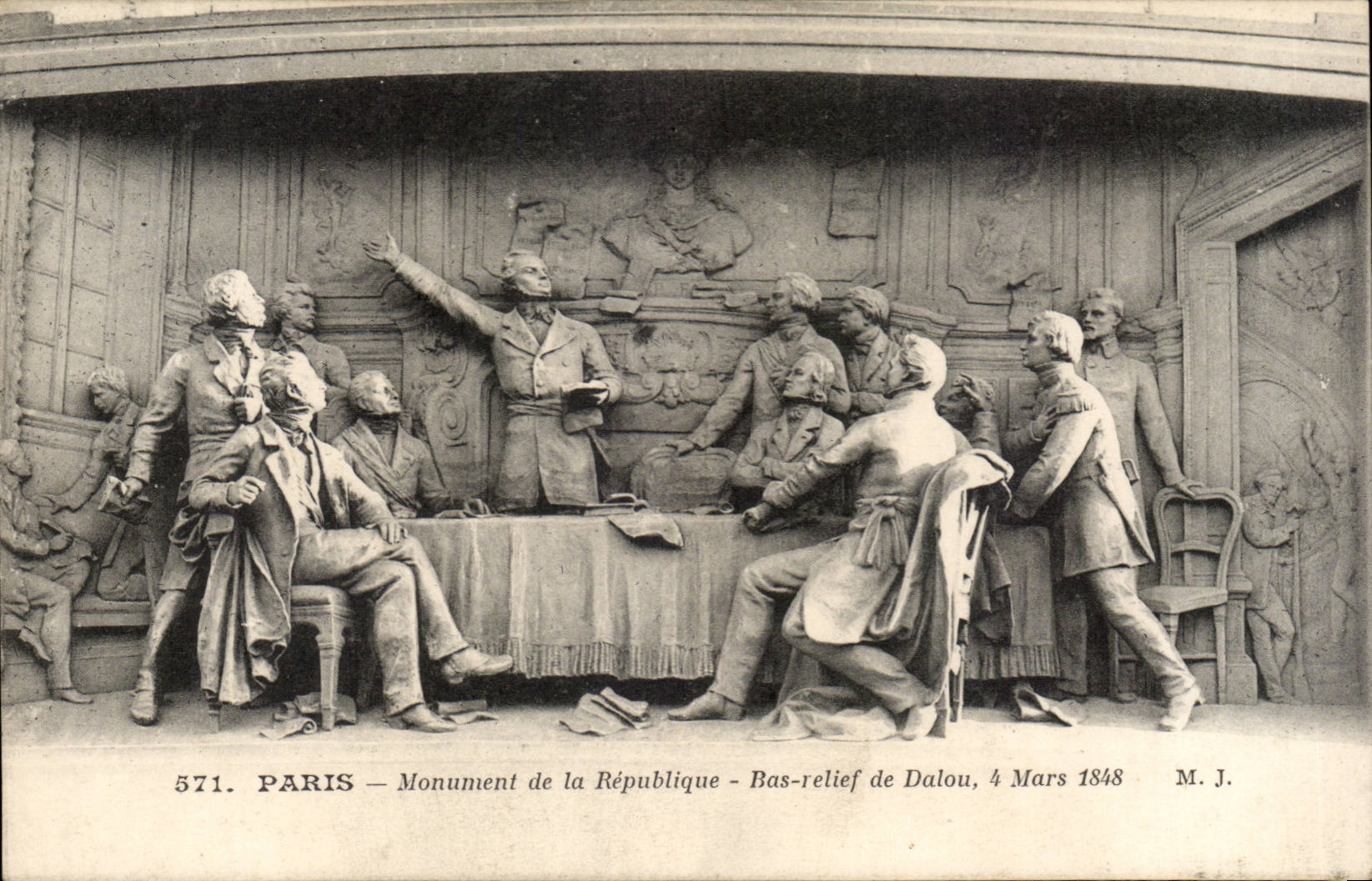 Paris - 10 - Monument of the Republic - Low Relief - CPA