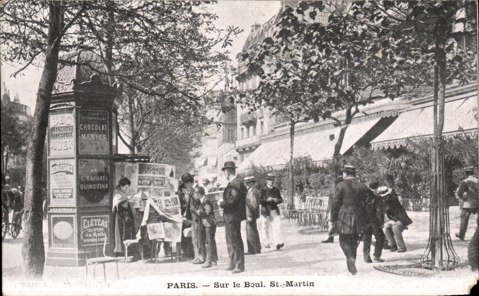Paris - 10 - On the Boulevard St Martin - IIlustration - Kiosk - CPA