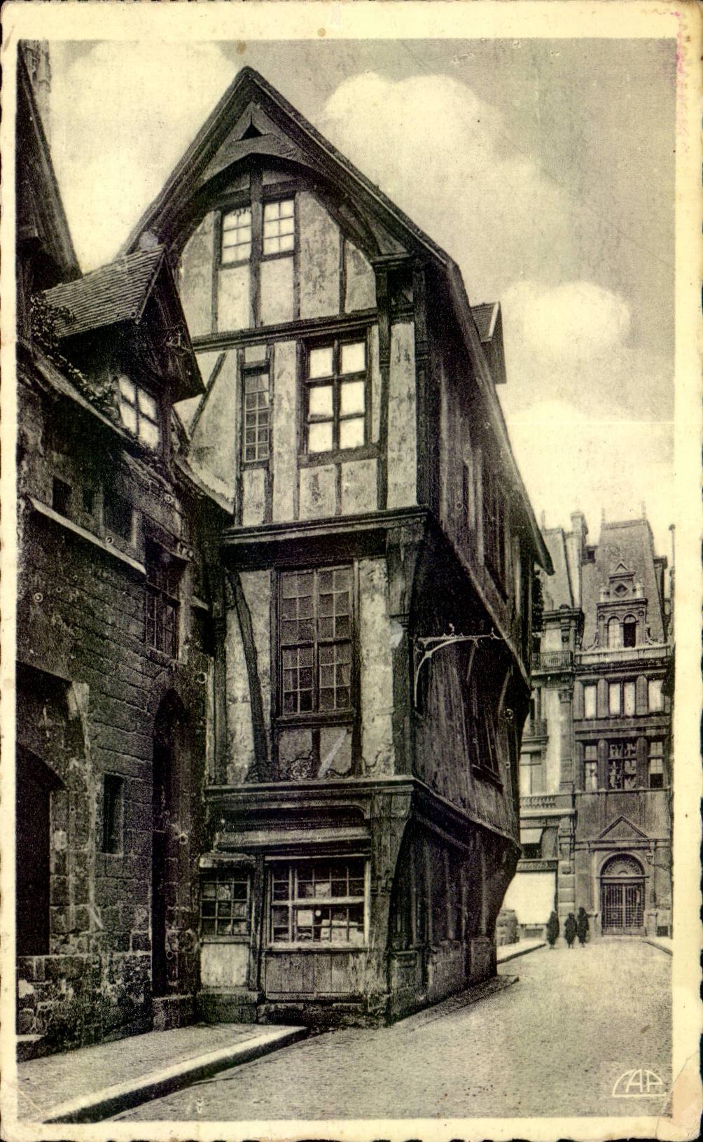CPA Rouen House of the 15th er street Saint Romin