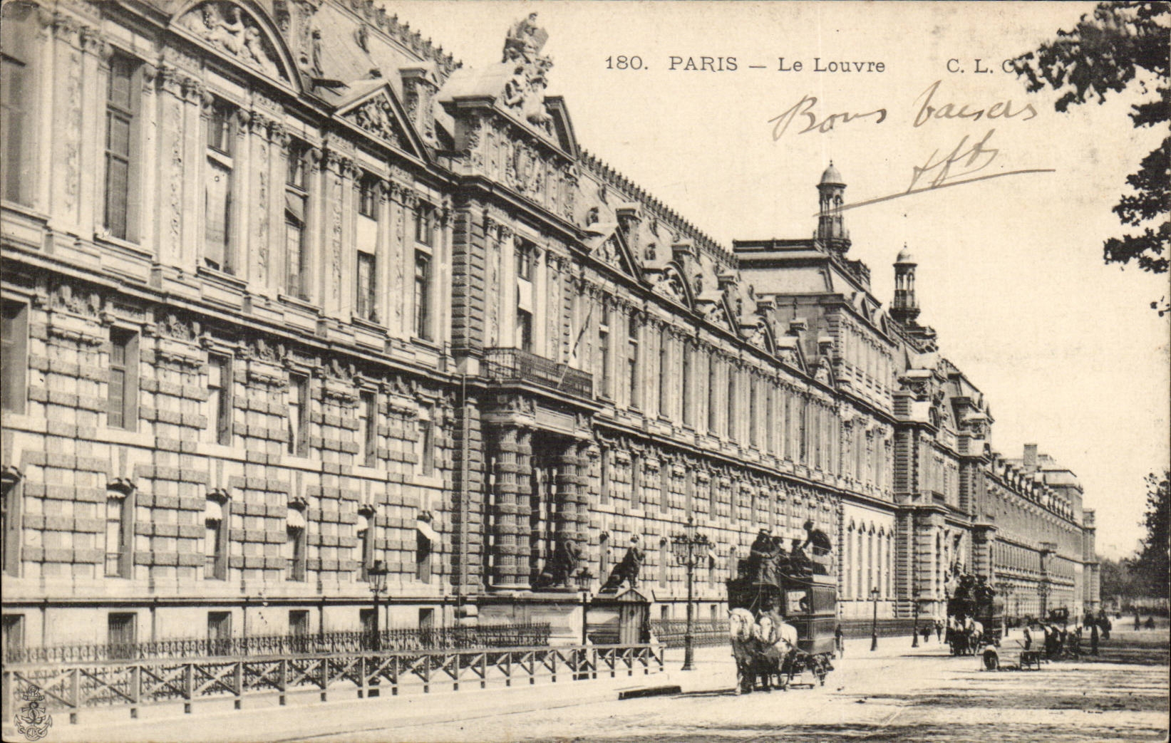 Paris CPA Musee du Louvre 