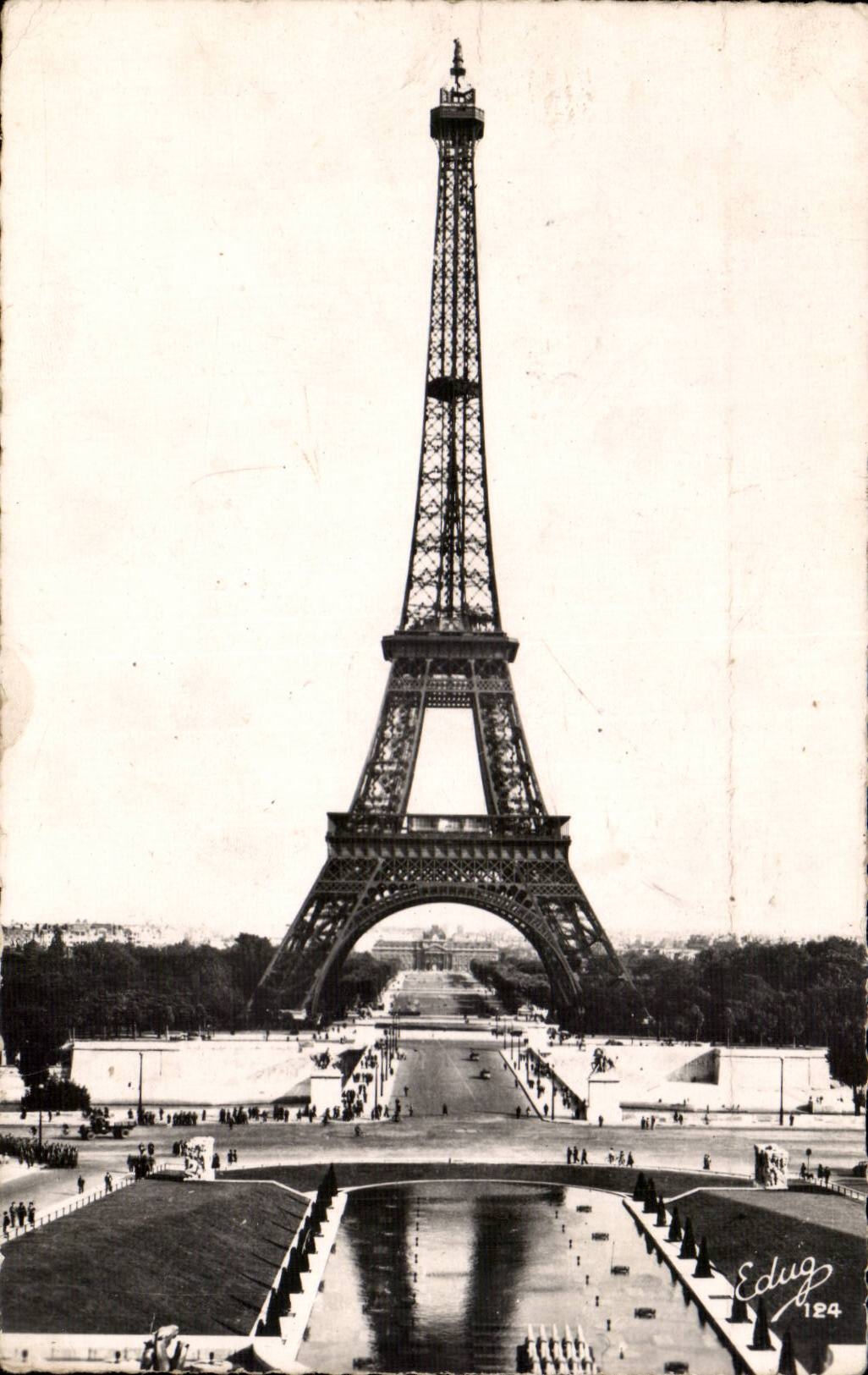 MODERN CARD Eiffel Tower