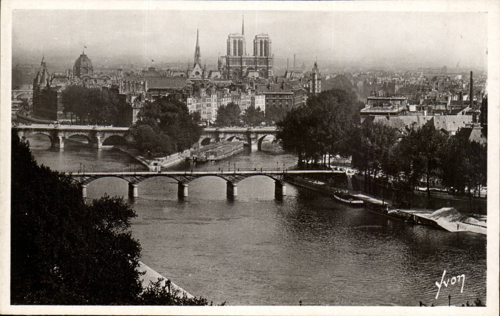 CPM Paris la Cite Notre DAme et les ponts