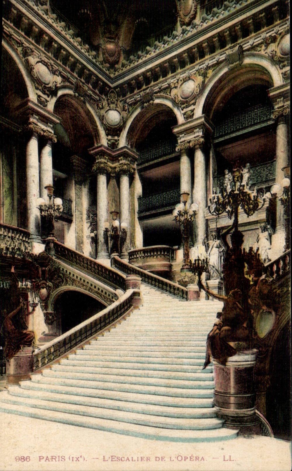 Paris CPA L'escalier de l'Opera
