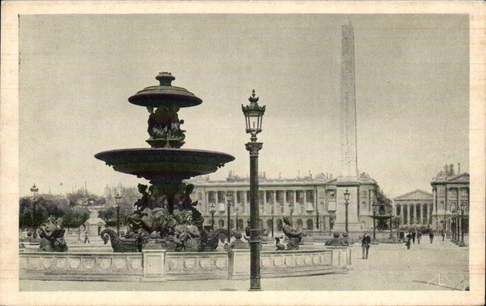 Paris CPA Places Harmony