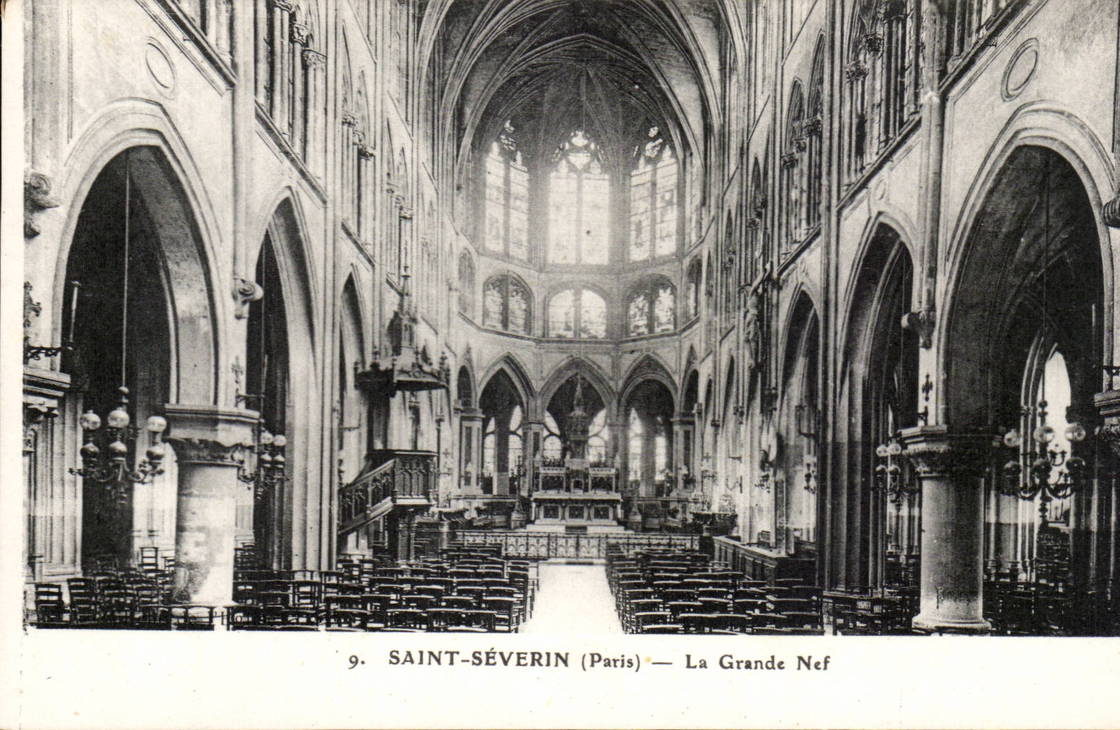 Paris Saint Severin CPA La grande nef