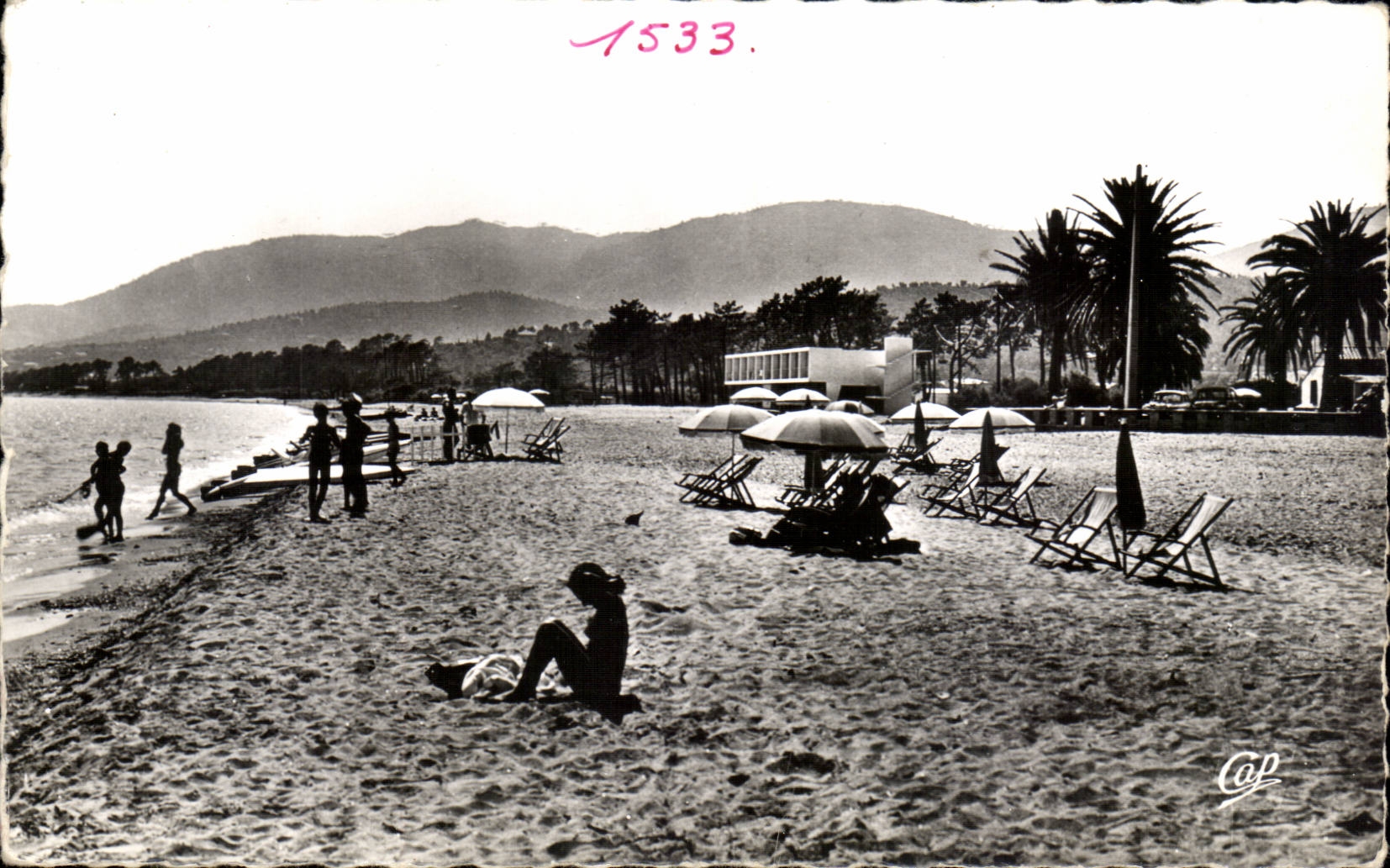MODERNE KARTE Cavalaire auf Seestrand von pardigon