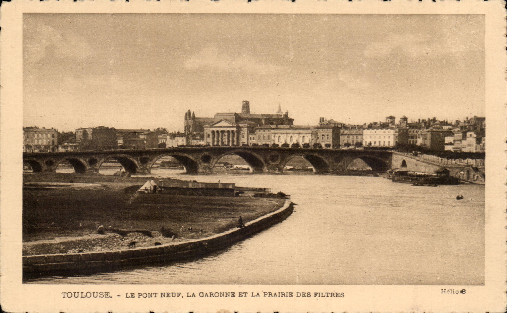 CPA Toulouse Le pont neuf la GAronne et la prairie des filtres