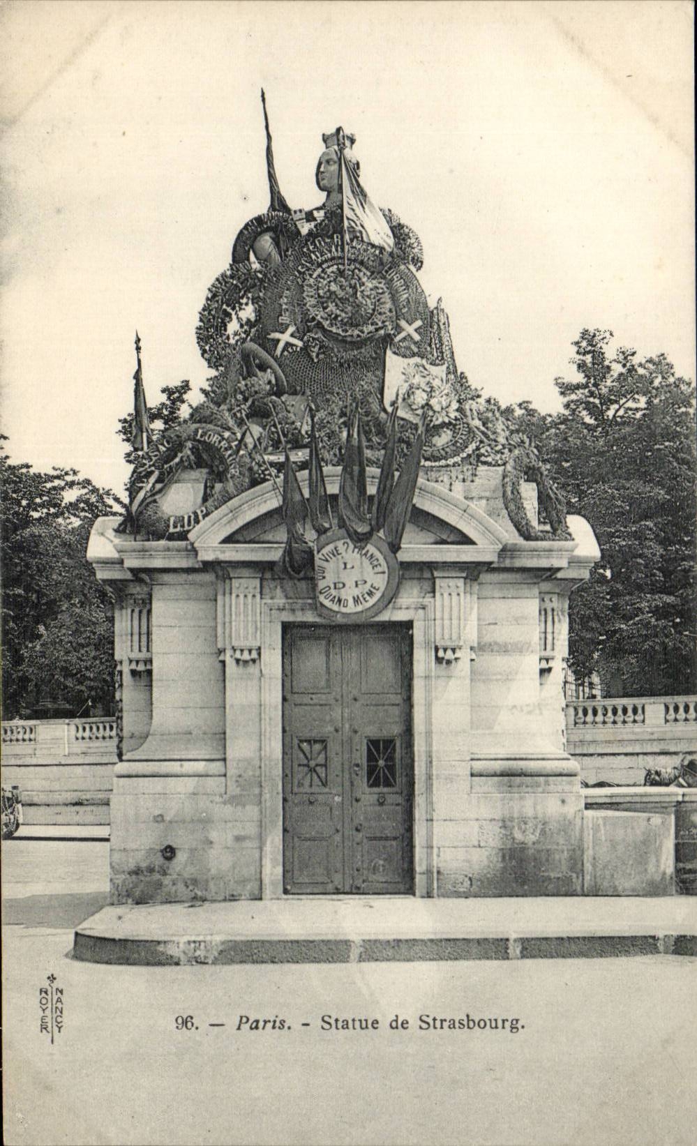 Paris CPA Statue de Strasbourg