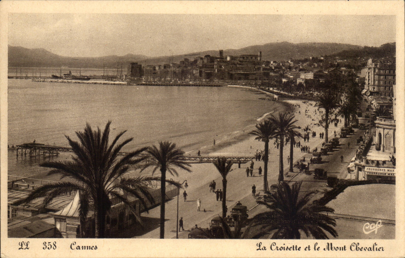 CPA Cannes the Small cross and the Mount Knight