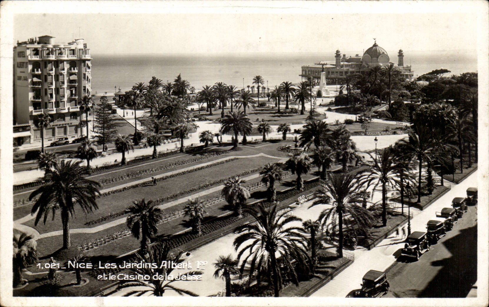 CPA Nice the gardens Albert 1st and the casino of the pier