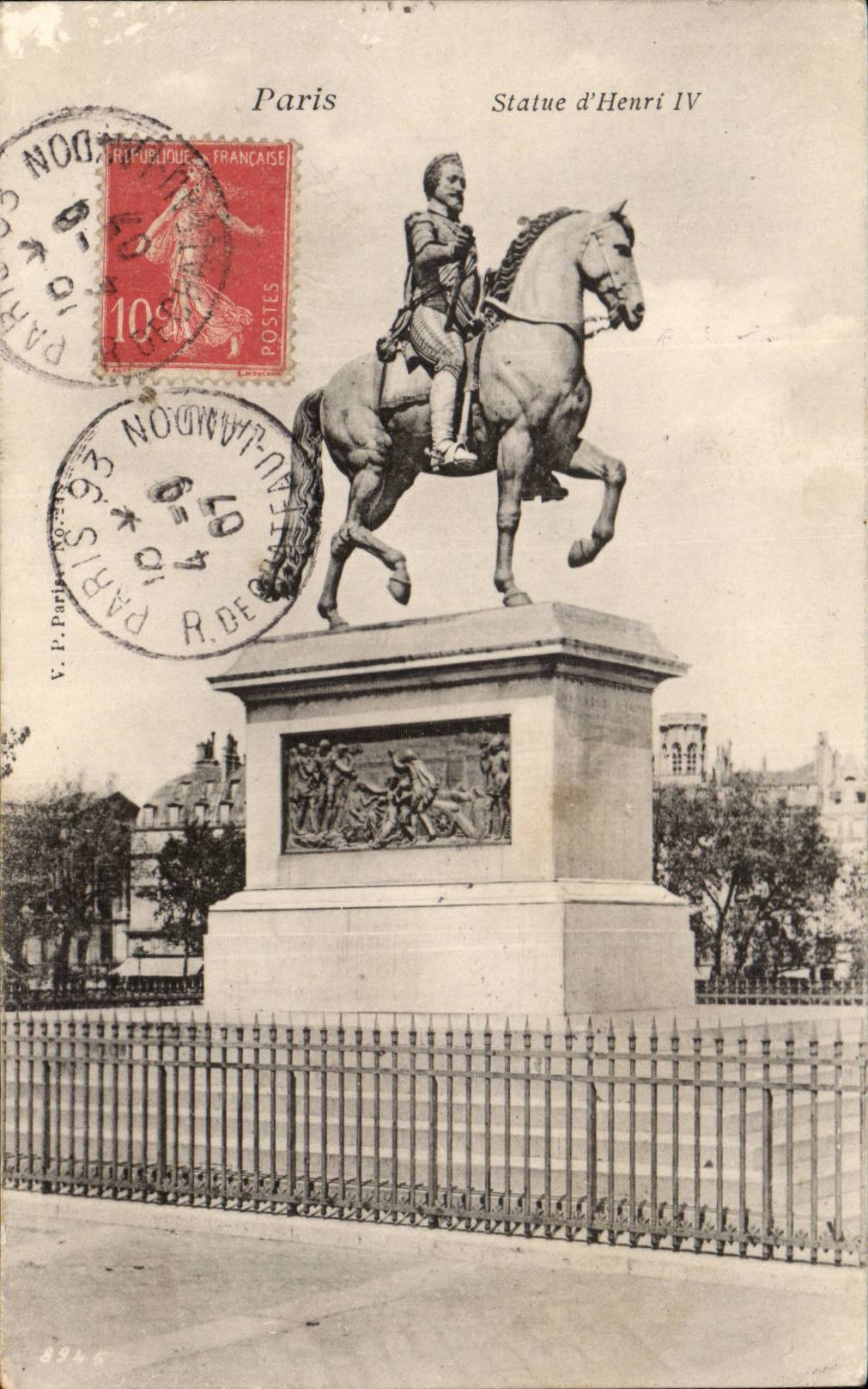 CPA Paris Statue de Henri IV