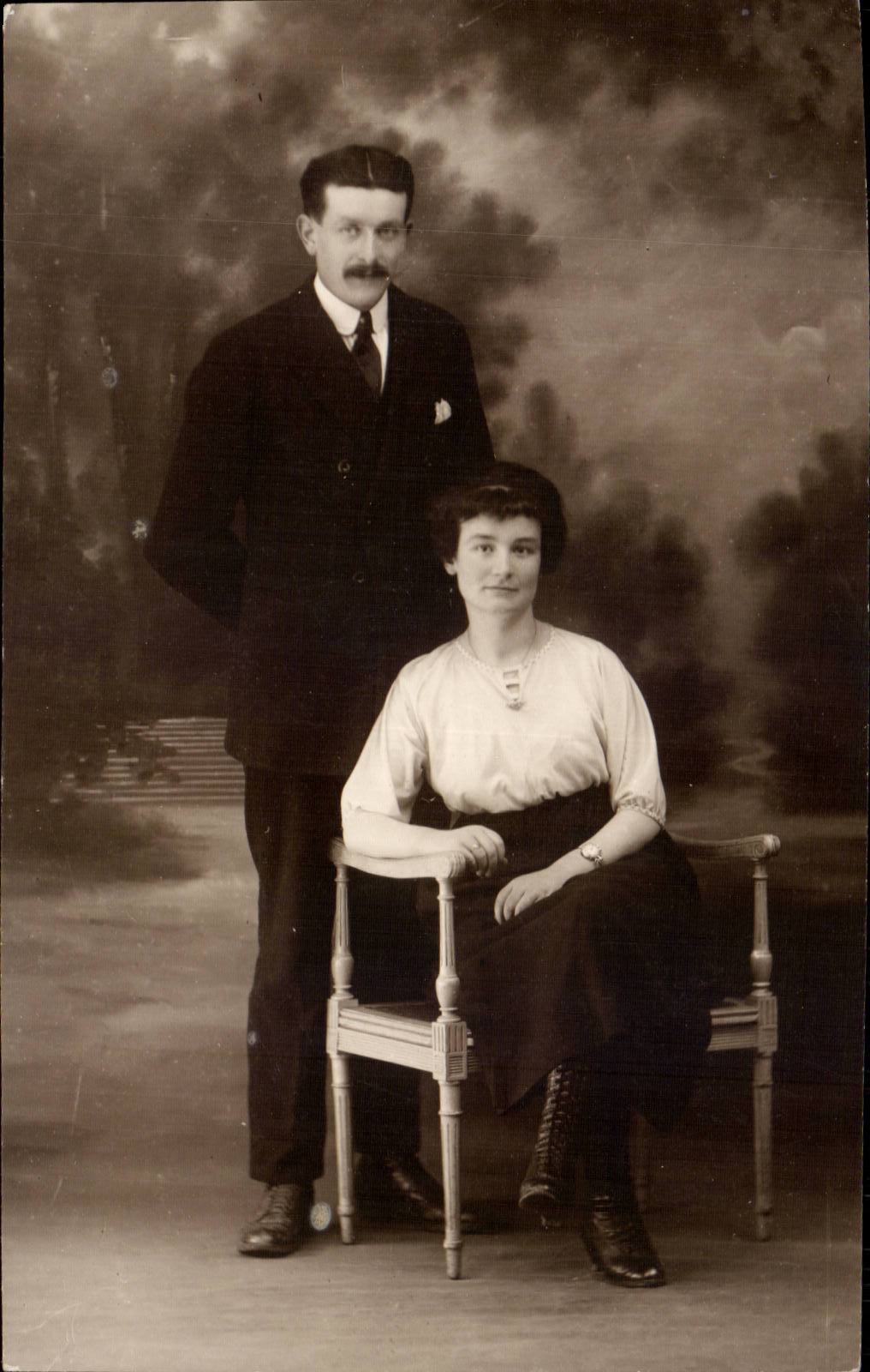 Real photo Couple in 1921