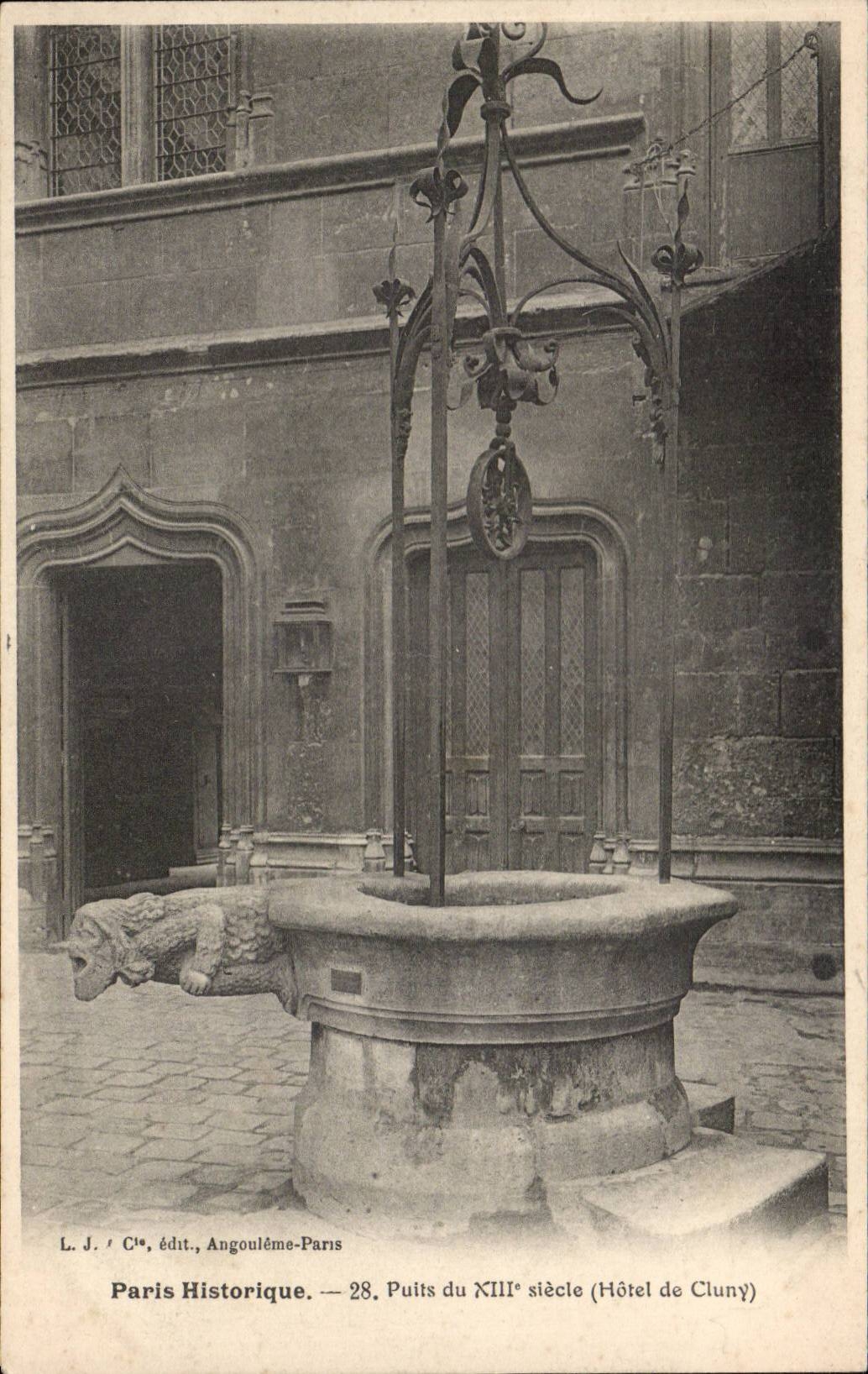Paris CPA Well of 13th (hotel of Cluny)