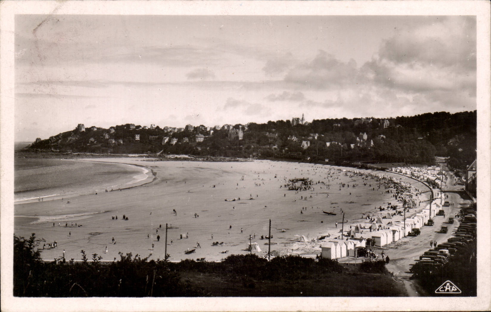 CPA Perros Guirec the beach of Trestraou