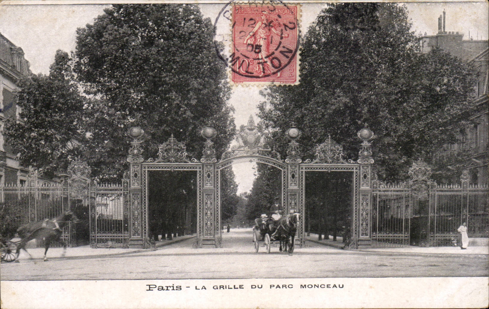 CPA Paris the grid of the park Heap