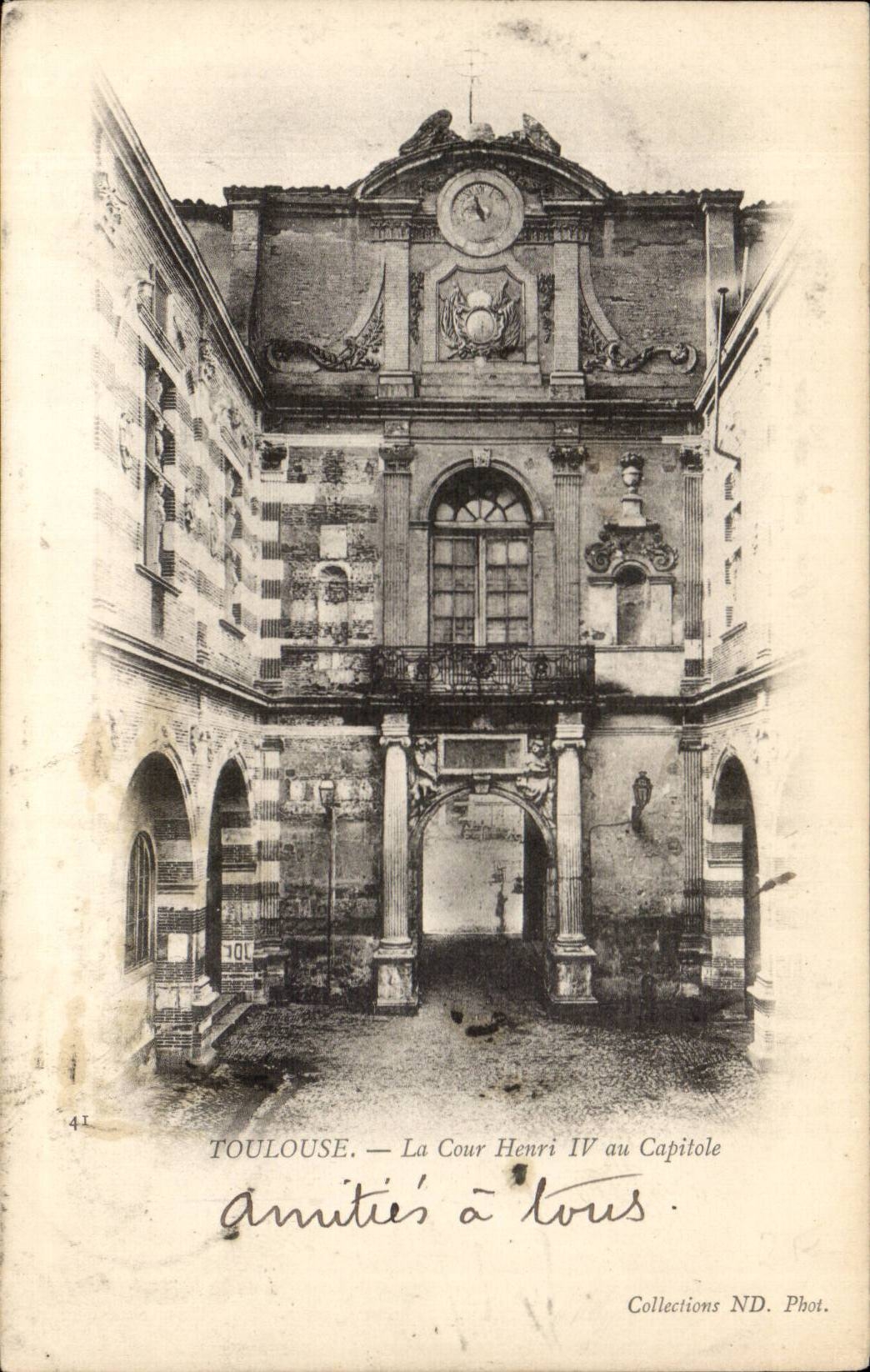Toulouse CPA La cour Henri IV au capitole