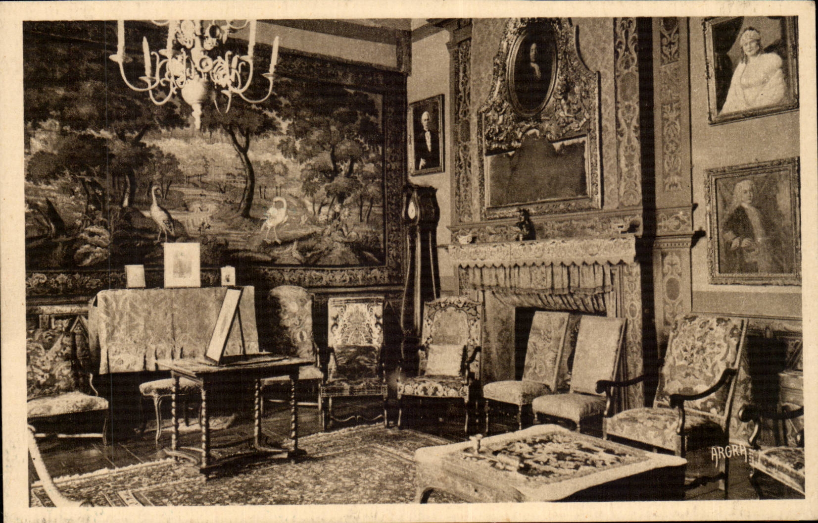 CPA Chateau de Castelnau Salon Louis XIV