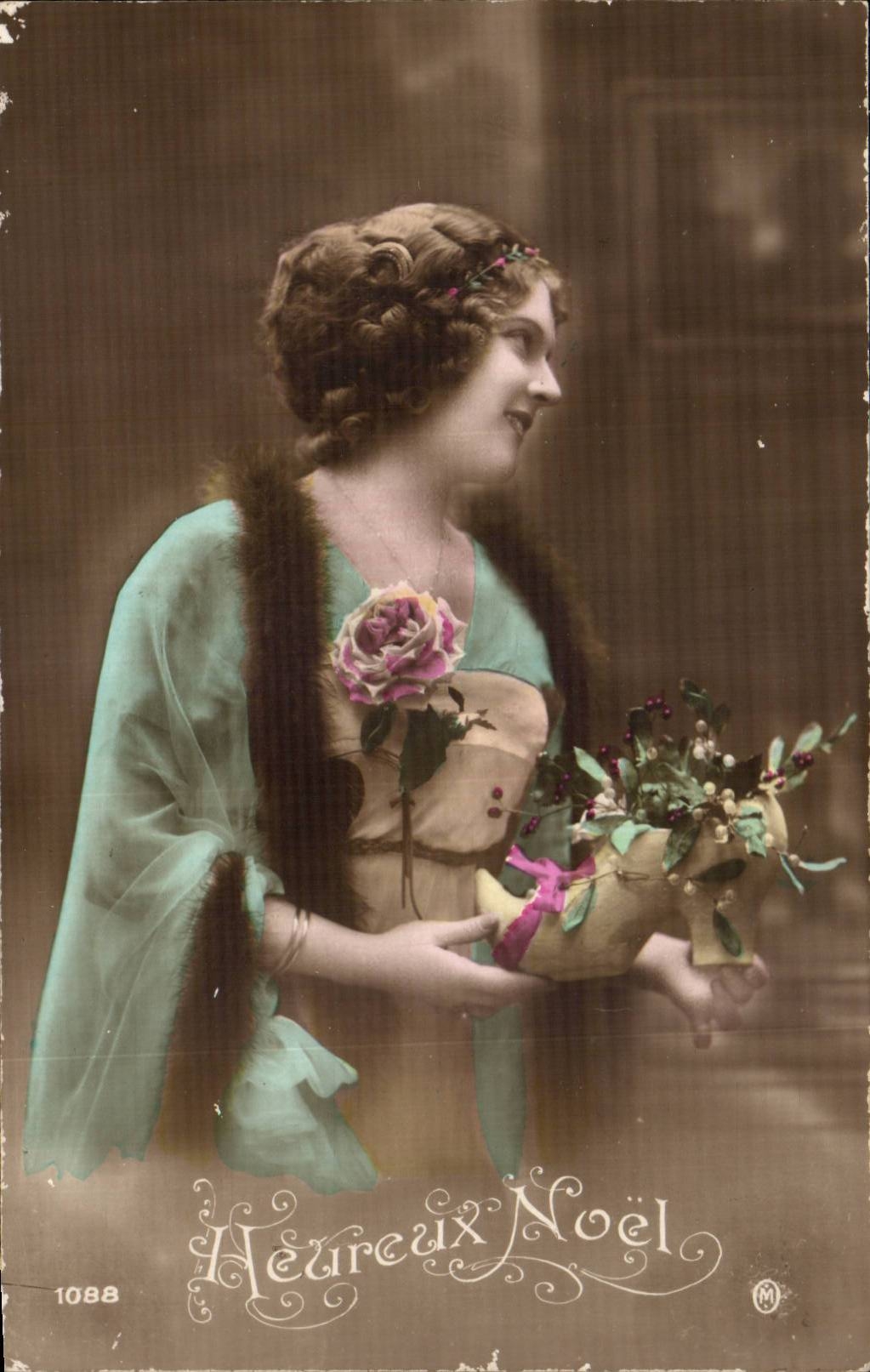 CPA Phantasie-gluckliches Frauen-Weihnachtsweihnachten