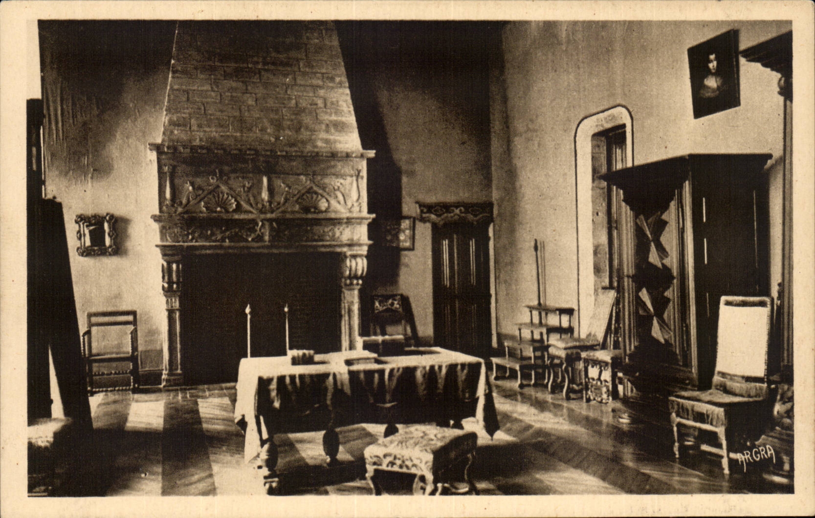 CPA Chateau de Castelnau Salle louis XV