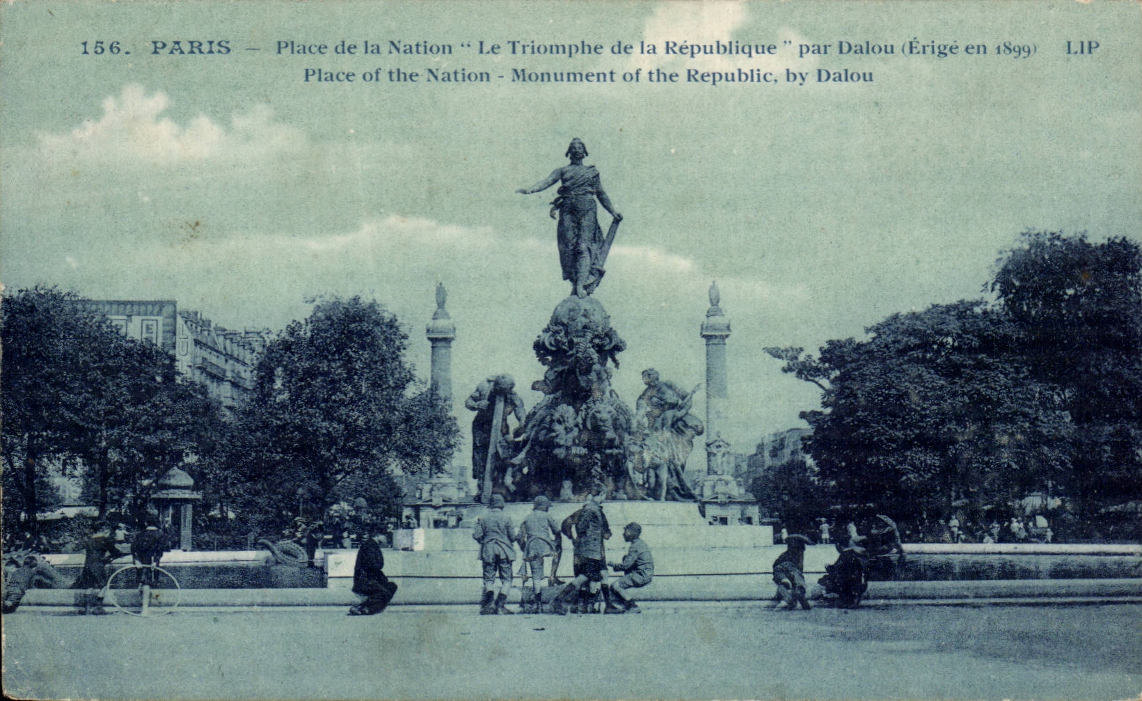 Paris CPA Place de la Nation Triomphe de la Republique