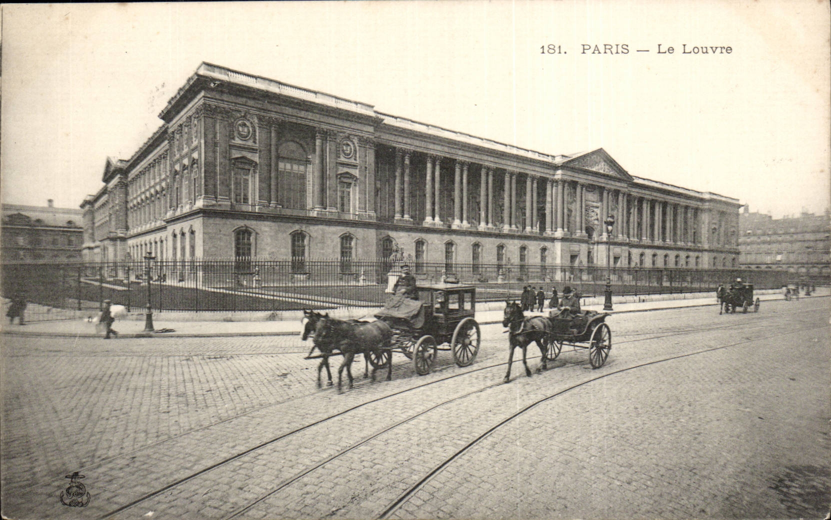 CPA Paris Le louvre