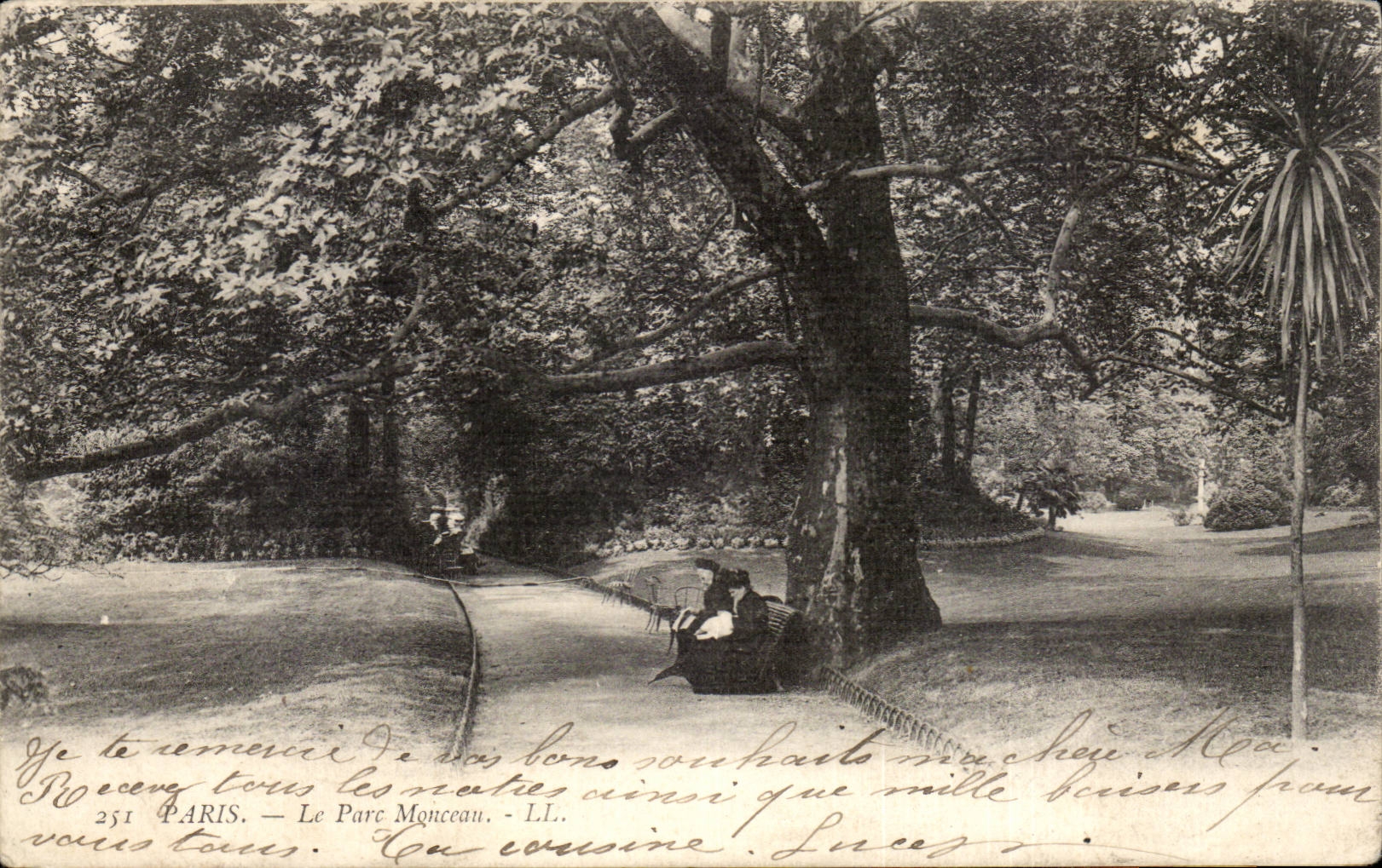 CPA Paris the park Heap