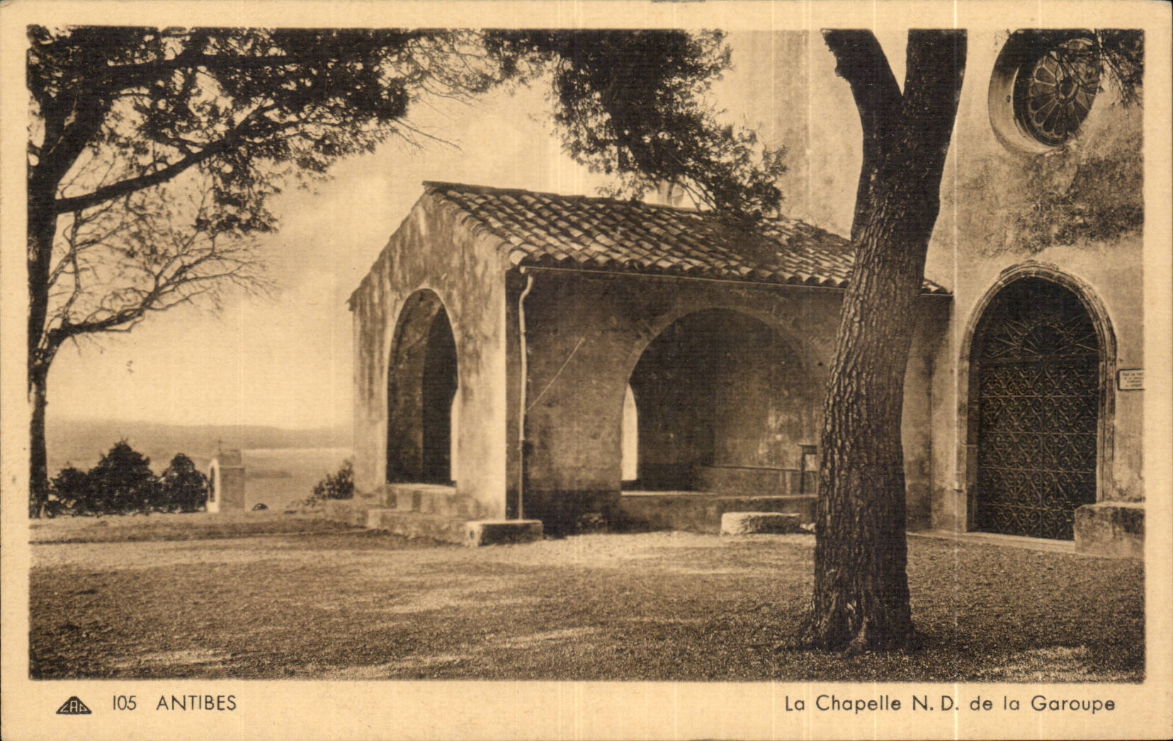 CPA Antibes the vault ND of Garoupe