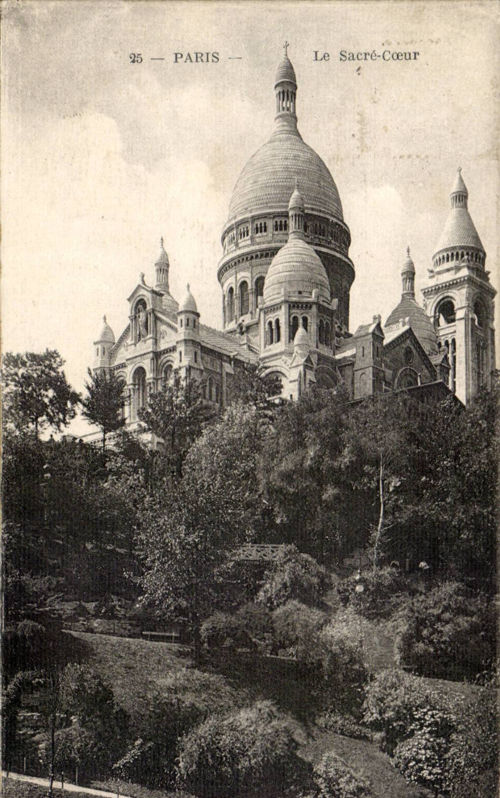 Paris CPA Montmartre Le Sacre Coeur
