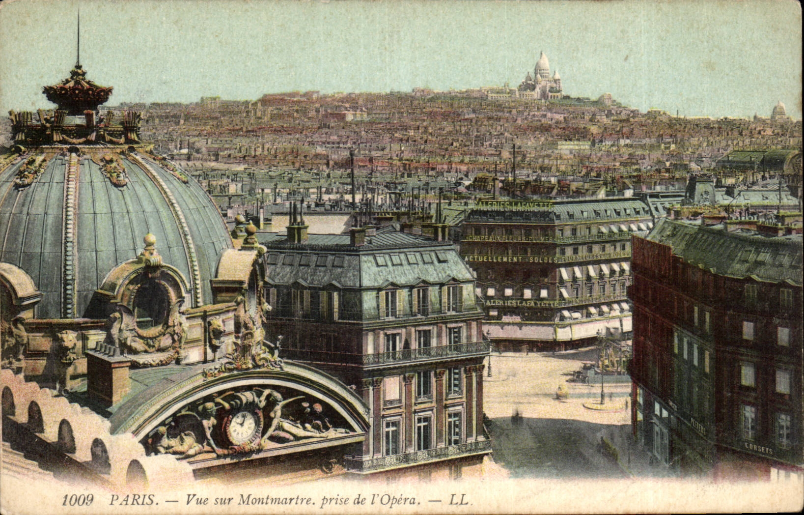 Paris CPA Vue sur Montmartre prise de l'opera