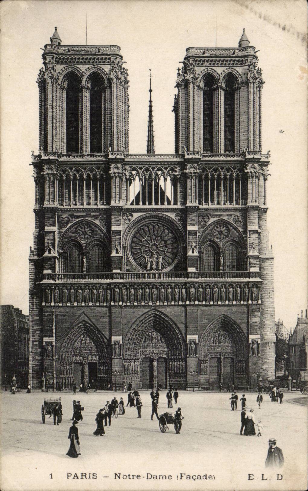 Paris CPA Notre Dame ( facade )