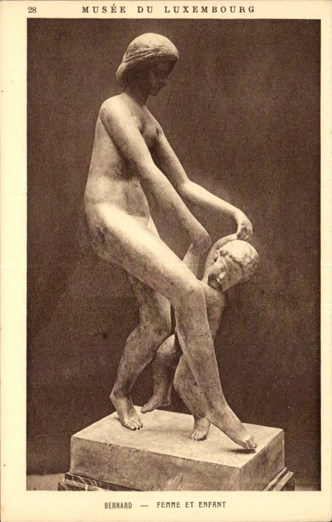 CPA Paris Museum von Luxemburg Bernard Femme und Kind