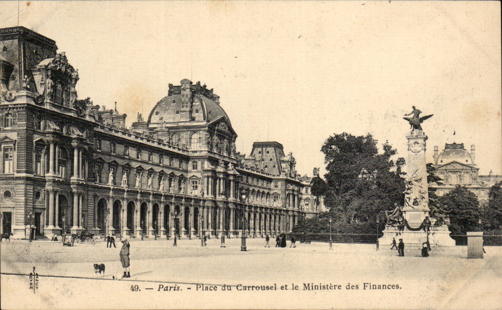 Paris CPA Place du Carrousel et le Ministere des Finances