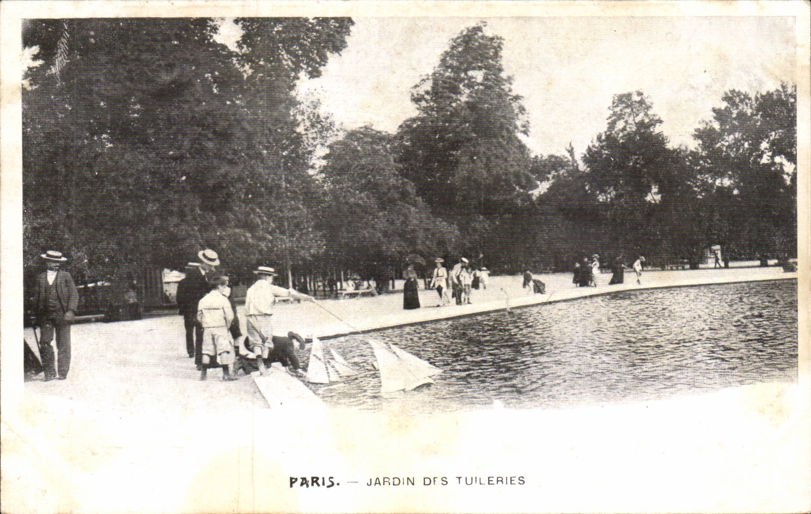 Paris CPA Jardin des Tuileries