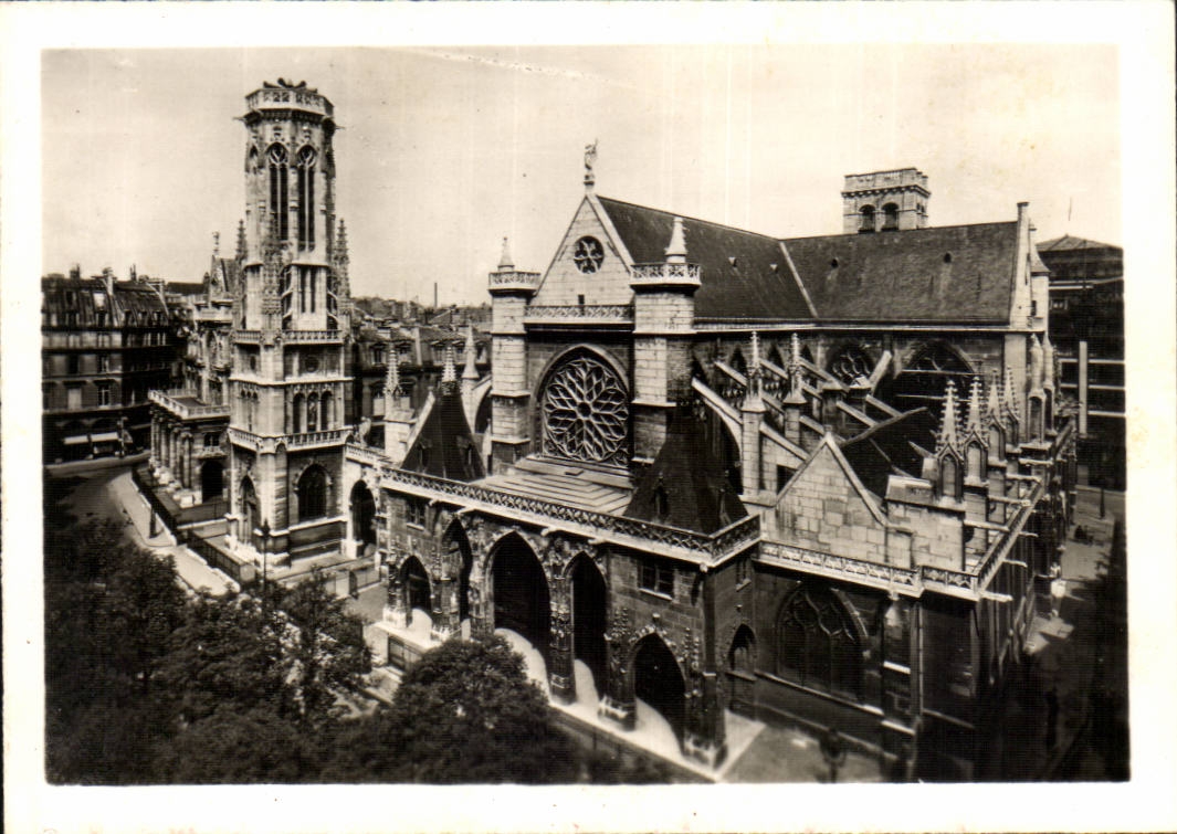 Paris CPA Eglise st Germain de l'auxerrois 