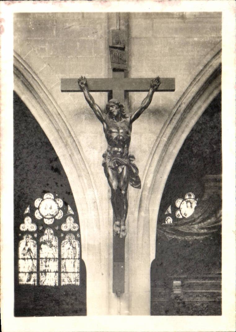 Paris CPA Eglise st Germain de l'auxerrois Crucifix