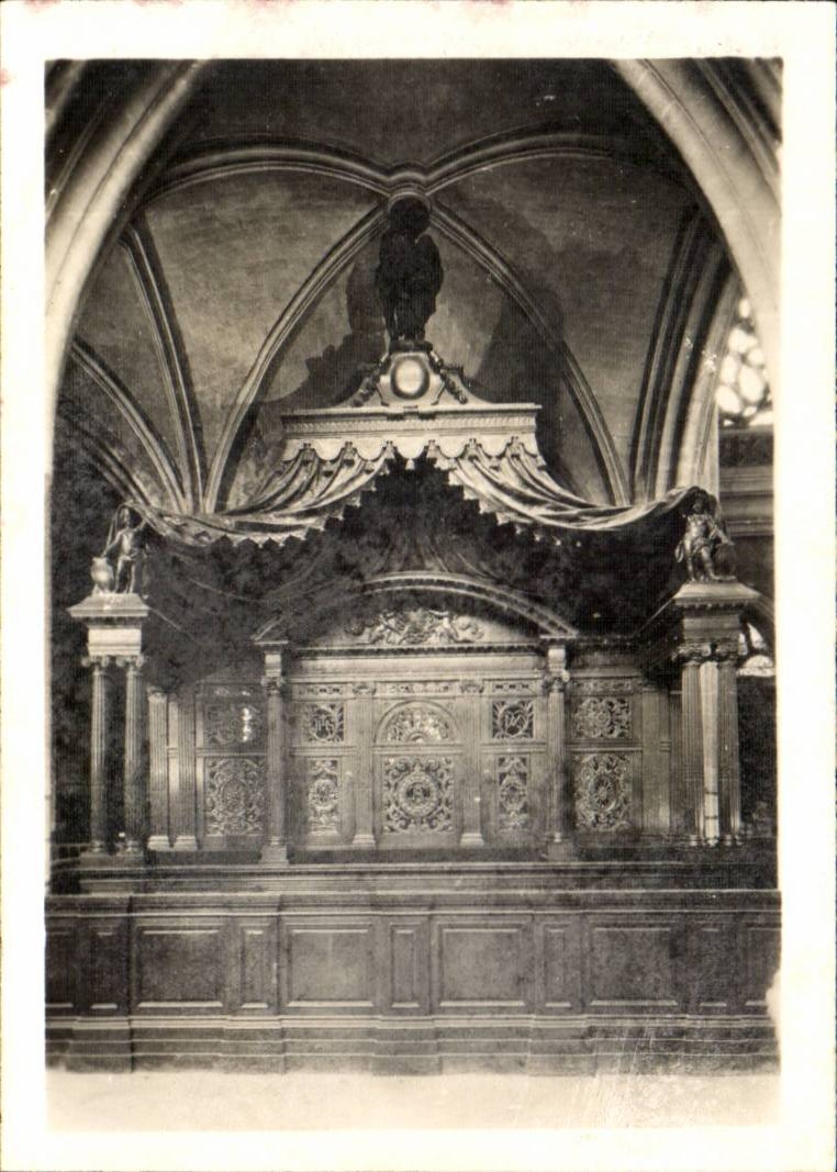 Paris CPA Eglise st Germain de l'auxerrois