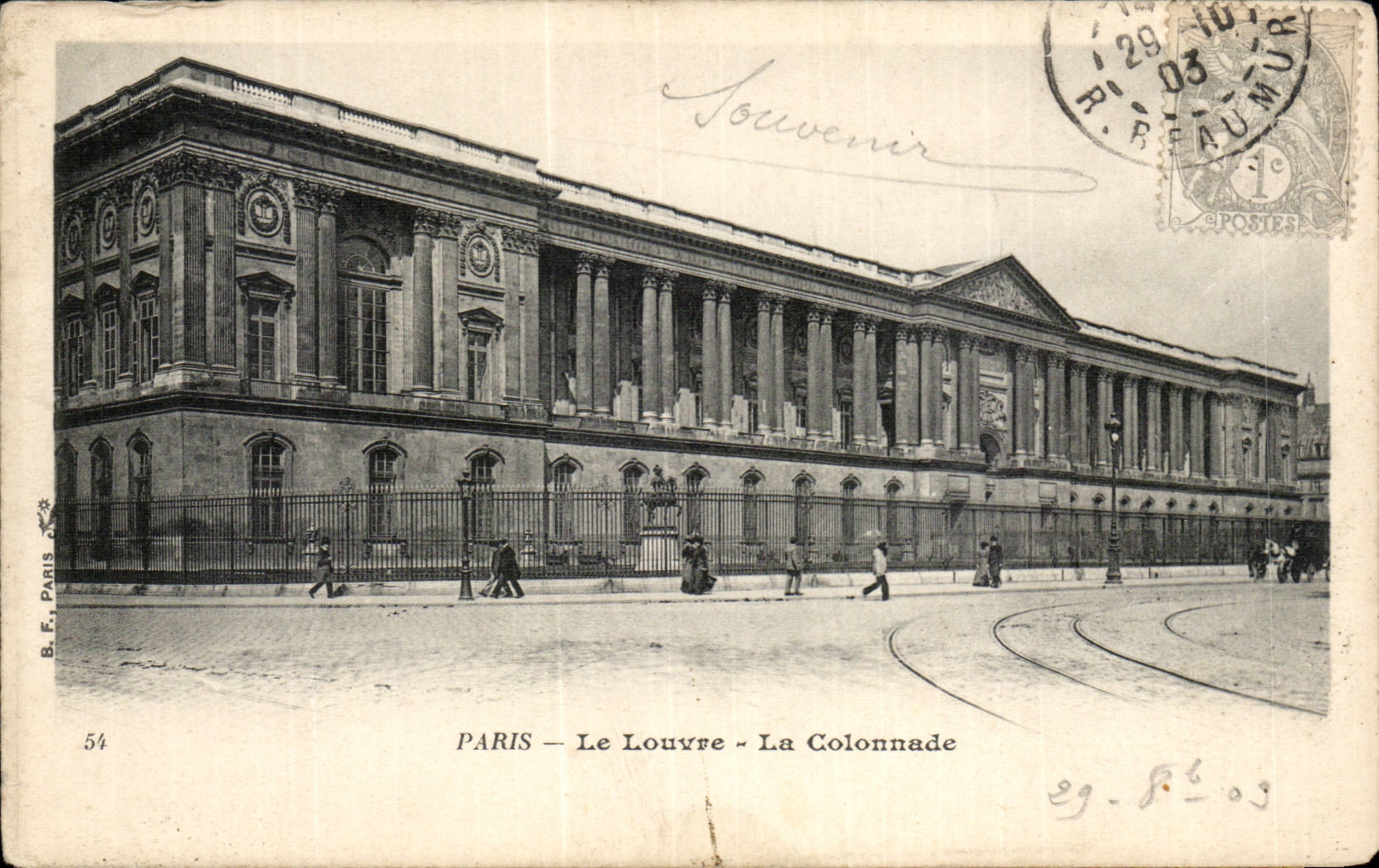 Paris CPA Le Louvre La colonnade