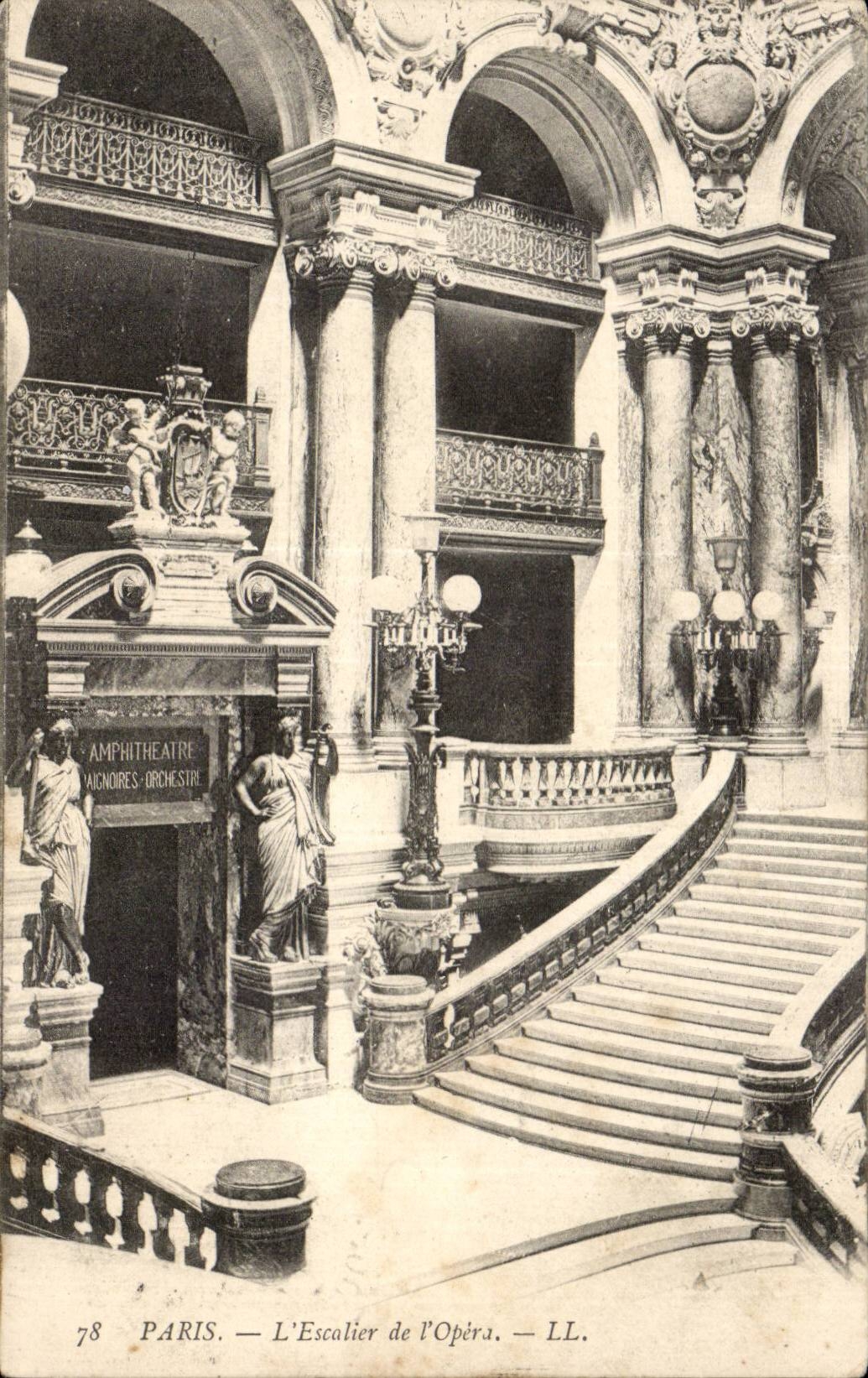 Paris CPA the staircase of the opera