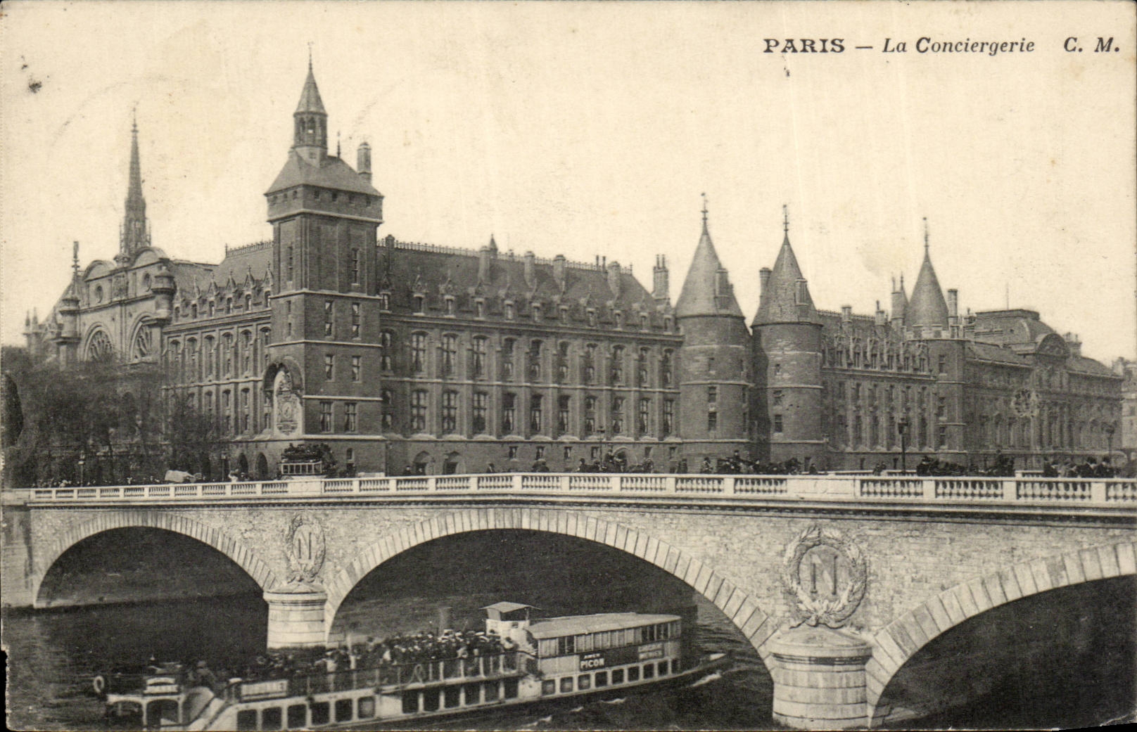Paris CPA La Conciergerie