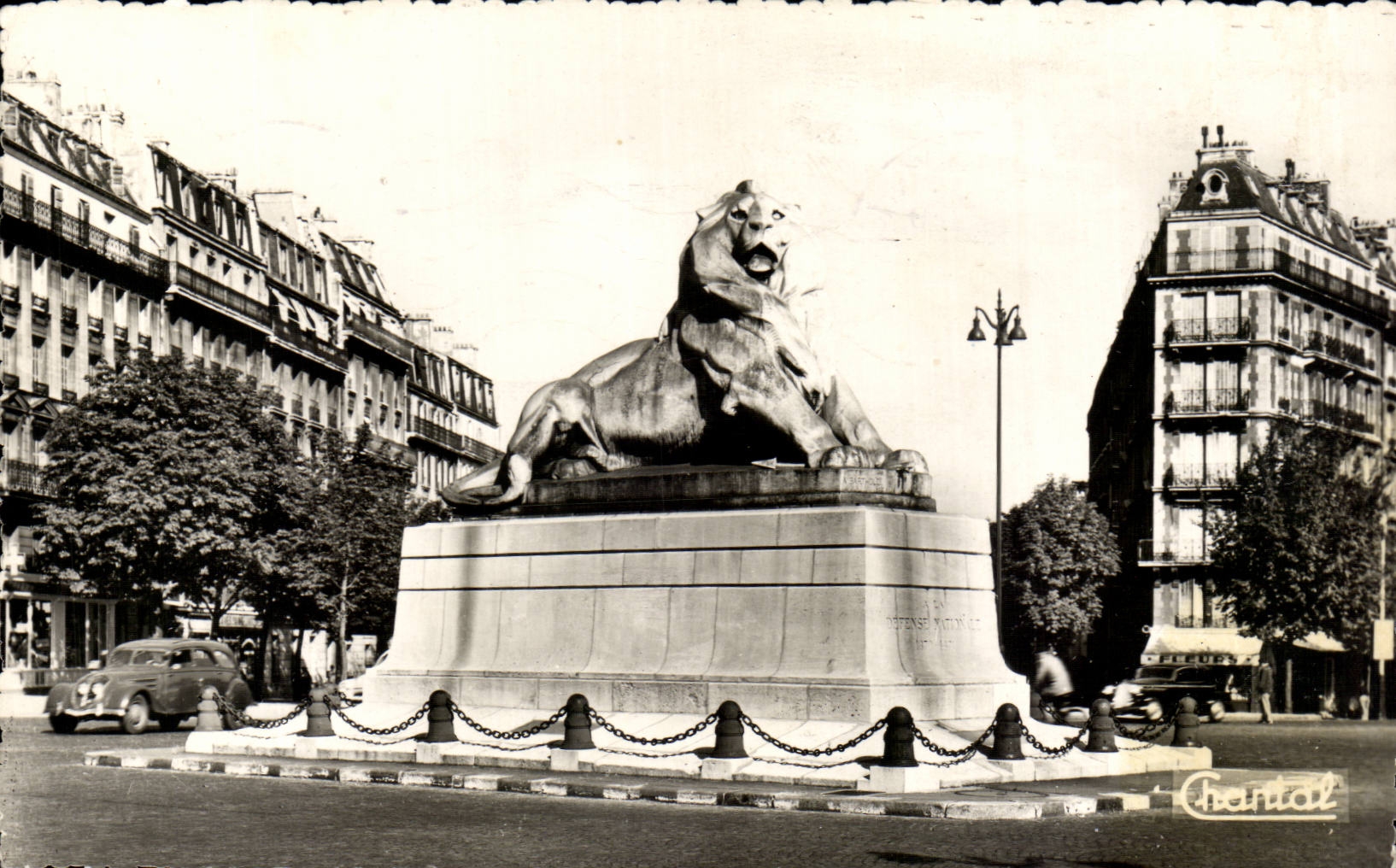 Paris MODERN CARD the lion of Belfort