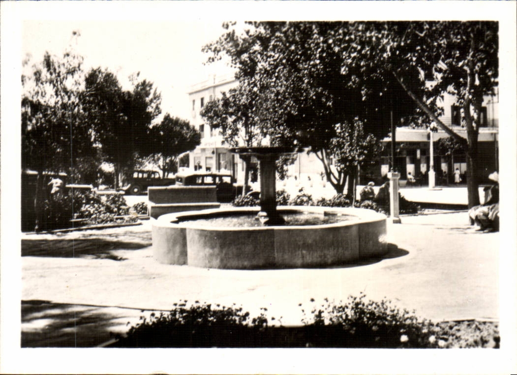 Brunnen Marokko-CPSM Taza des Platzes