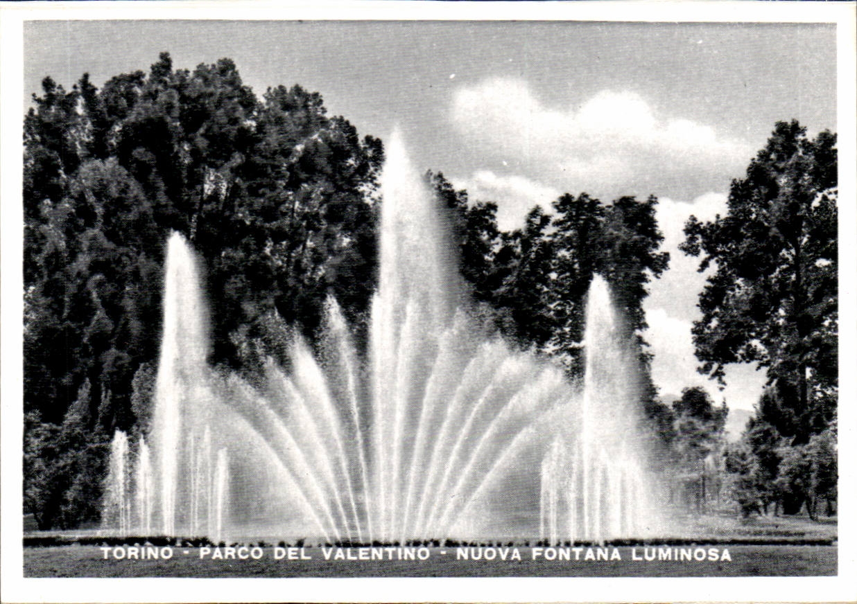 Italia italie Torino Parco del Valentino Niovo Fontana Luminosa