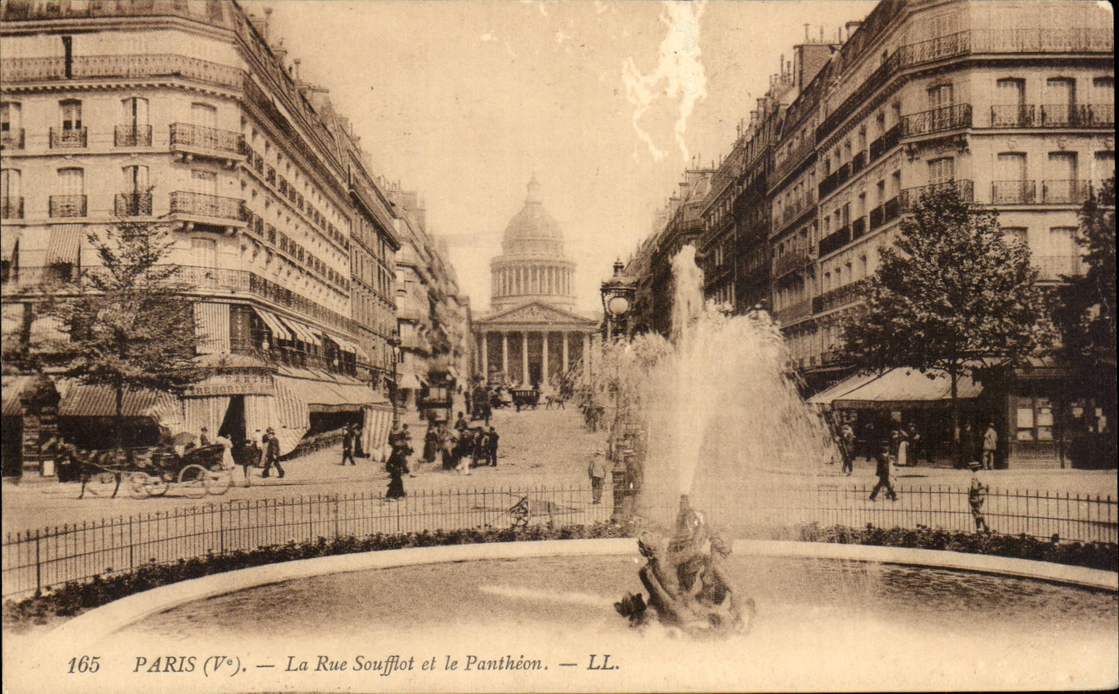 Paris CPA the street Soufflot and the Pantheon