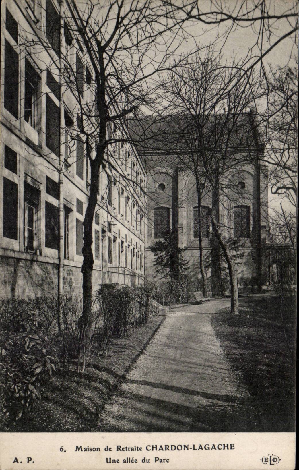 Paris CPA Maison de retraite de Chardon Lagache Une allee du parc
