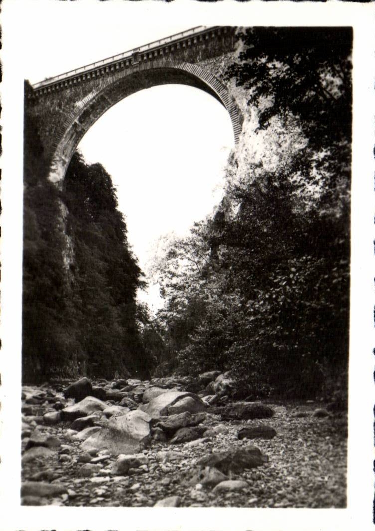 CPSM Luz Saint Saver the Napoleon bridge