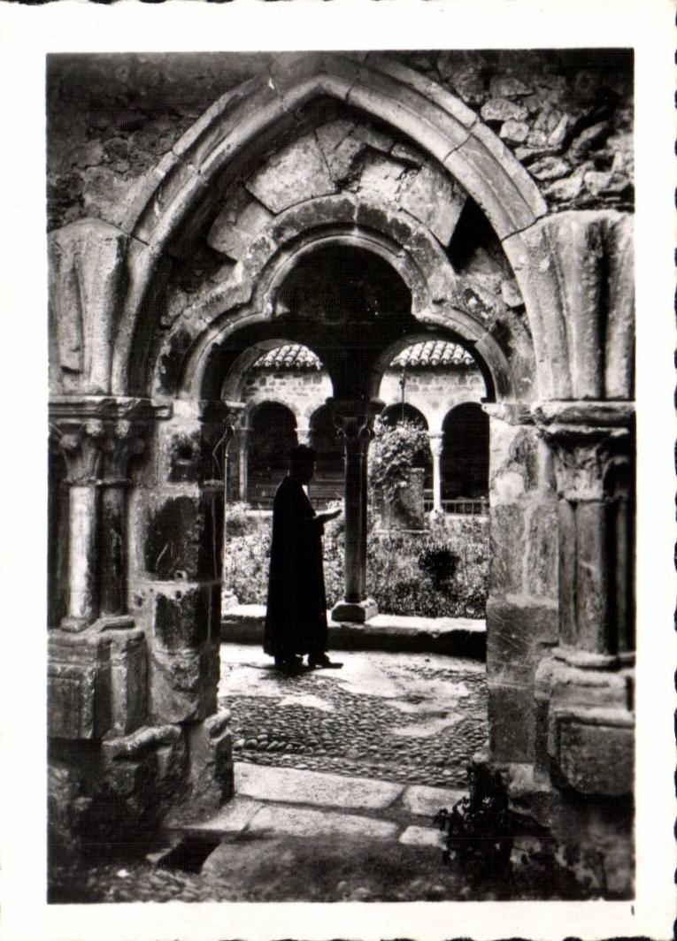 CPSM Saint Bertrand de Comminges Galerien des Klosters