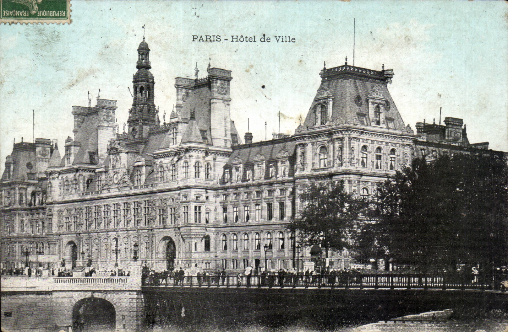 Paris CPA Hotel de ville