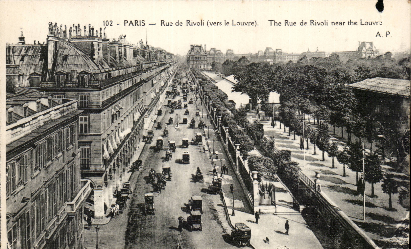 Paris CPA Rue de Rivoli vers le Louvre