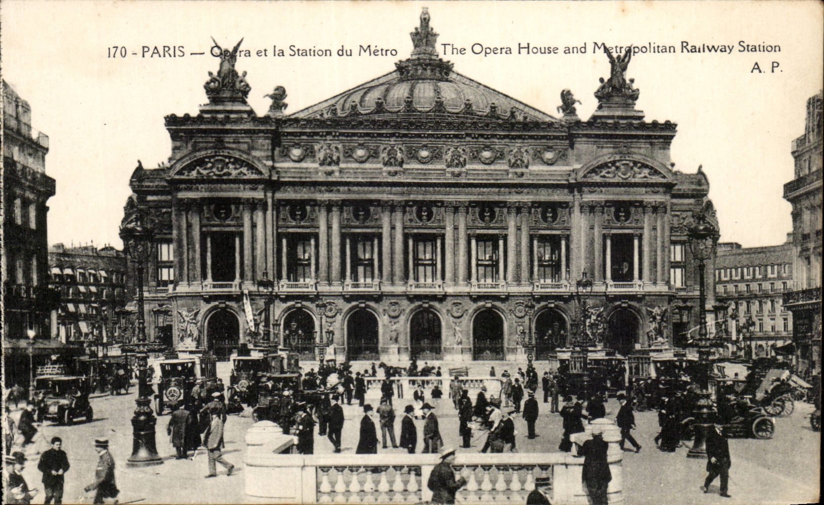 Paris CPA Opera et station de metro